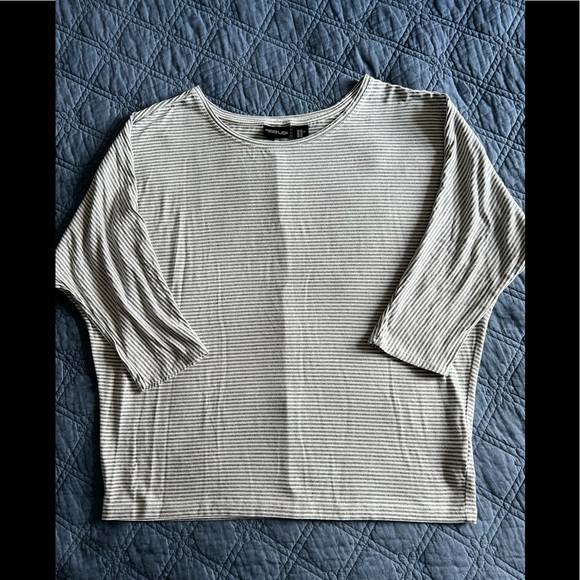 Tops - NWOT. Rachel Zoe Dolman Sleeve Top. Size XL. Gray & White Stripes.